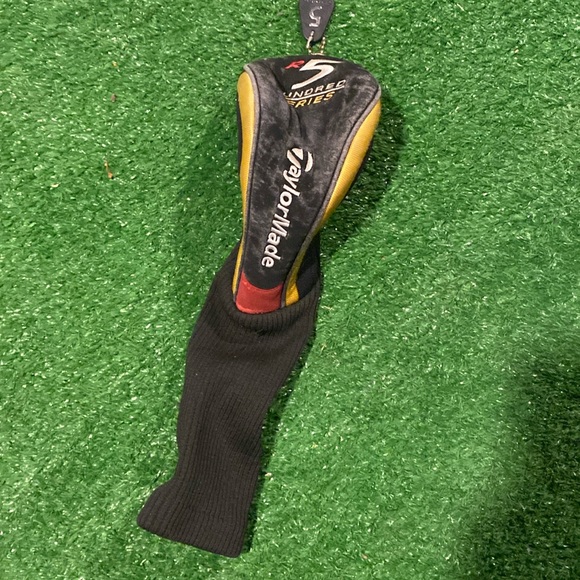 Taylor Made Golf Club Cover - Picture 1 of 5